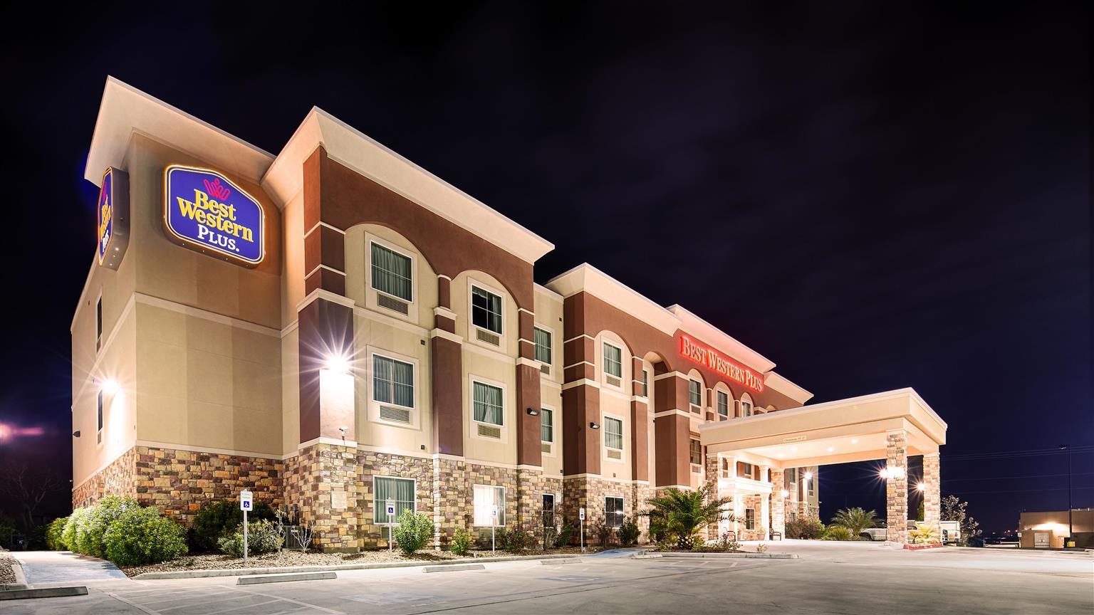Best Western Plus Kenedy Inn Exterior photo